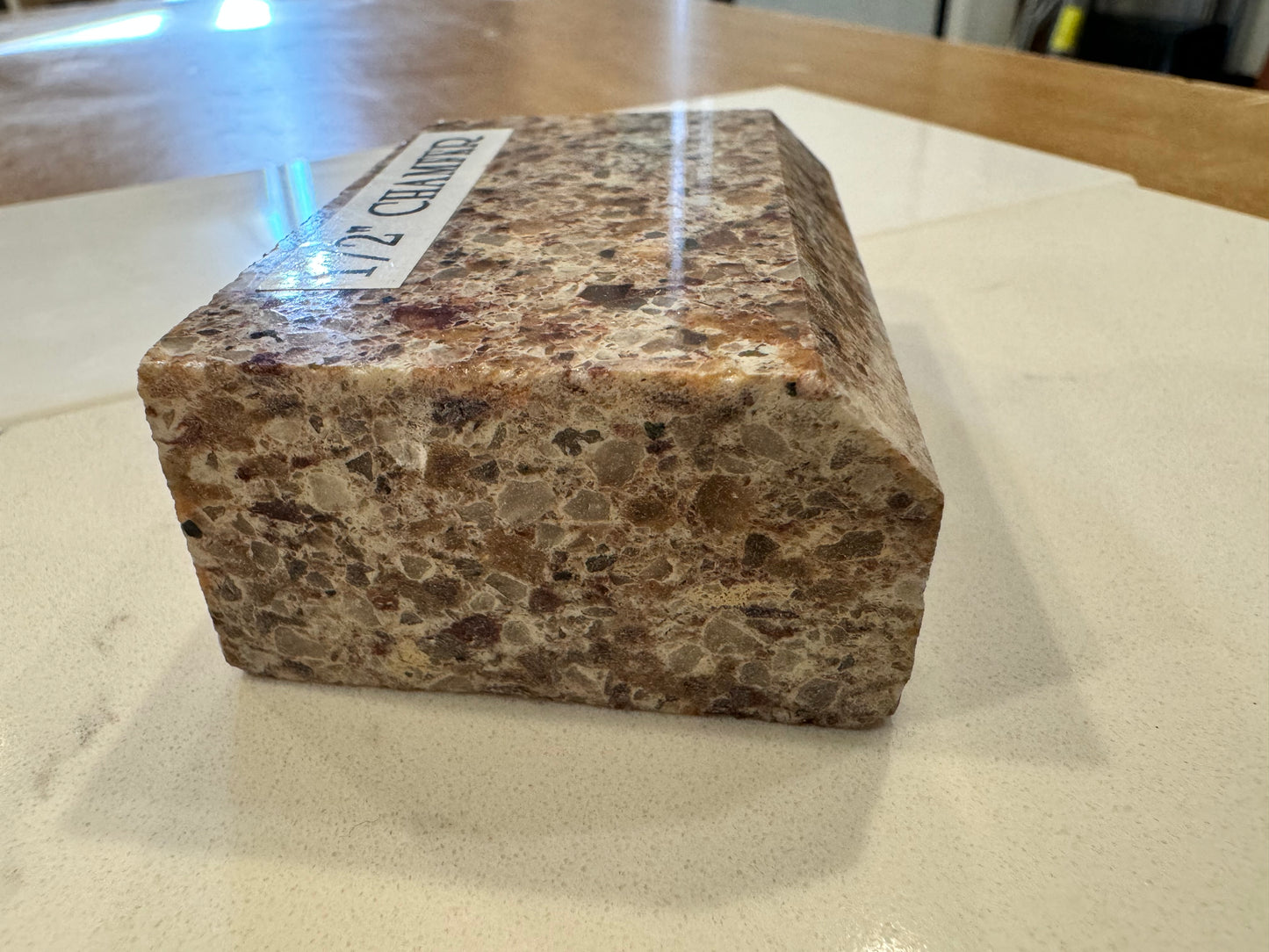 1/2 Chamfer Edge Detail