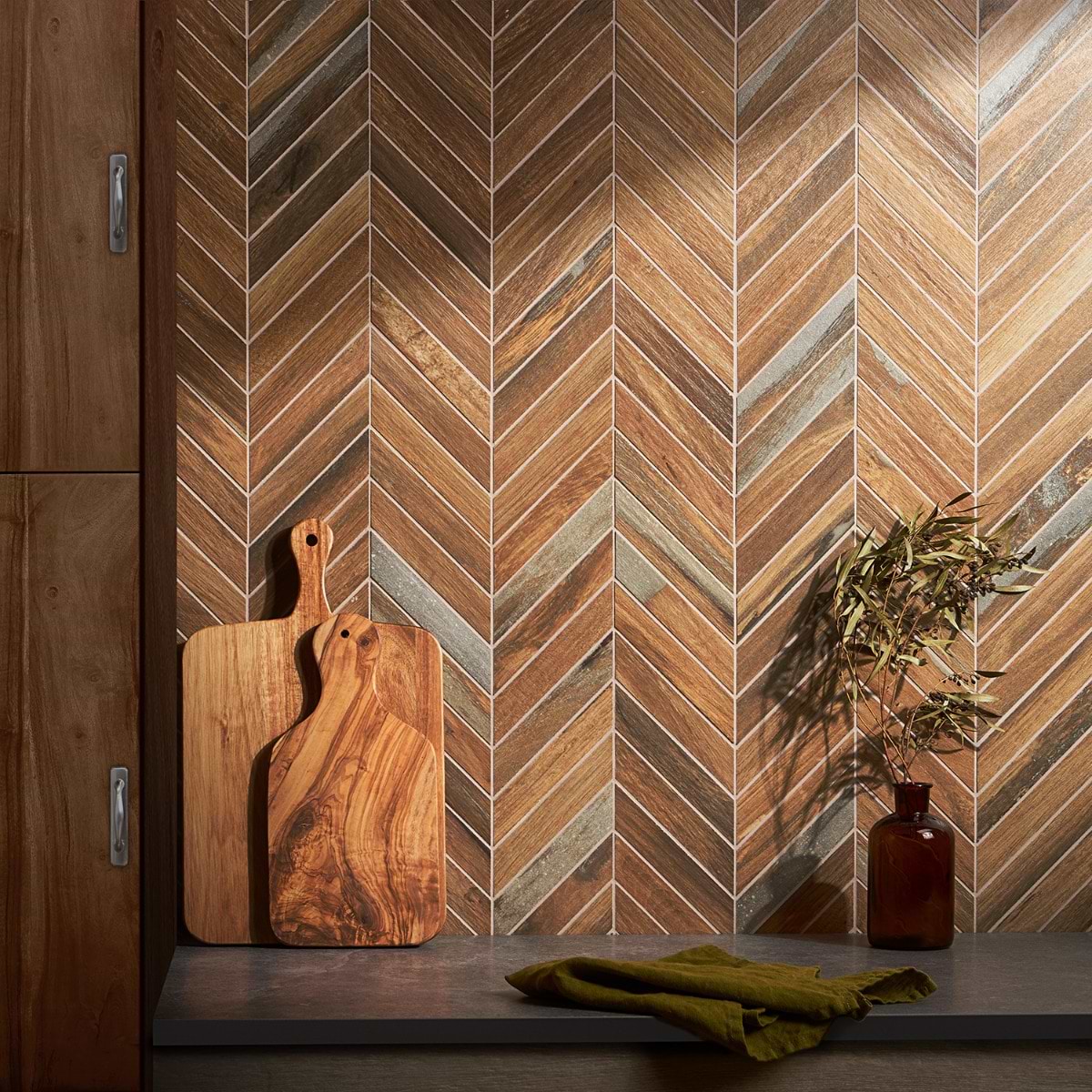 Finity Chevron Oak Matte
