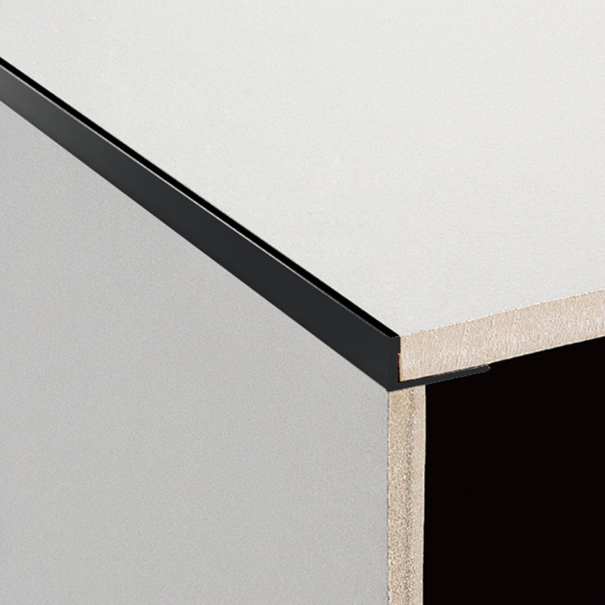 DTA Black Tile Edge 3/8"