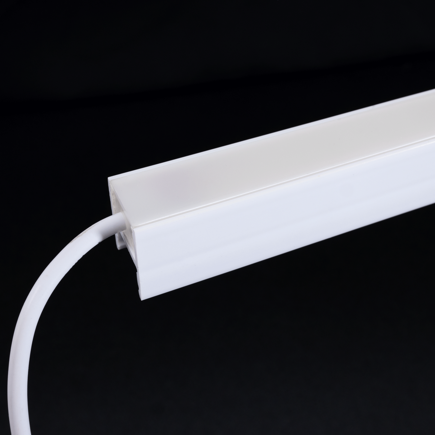Flexible Fully Diffused Linear Light