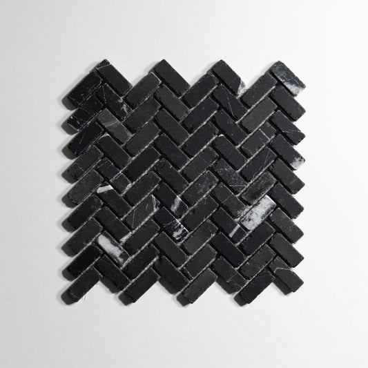 Nero Tumbled Mini Herringbone