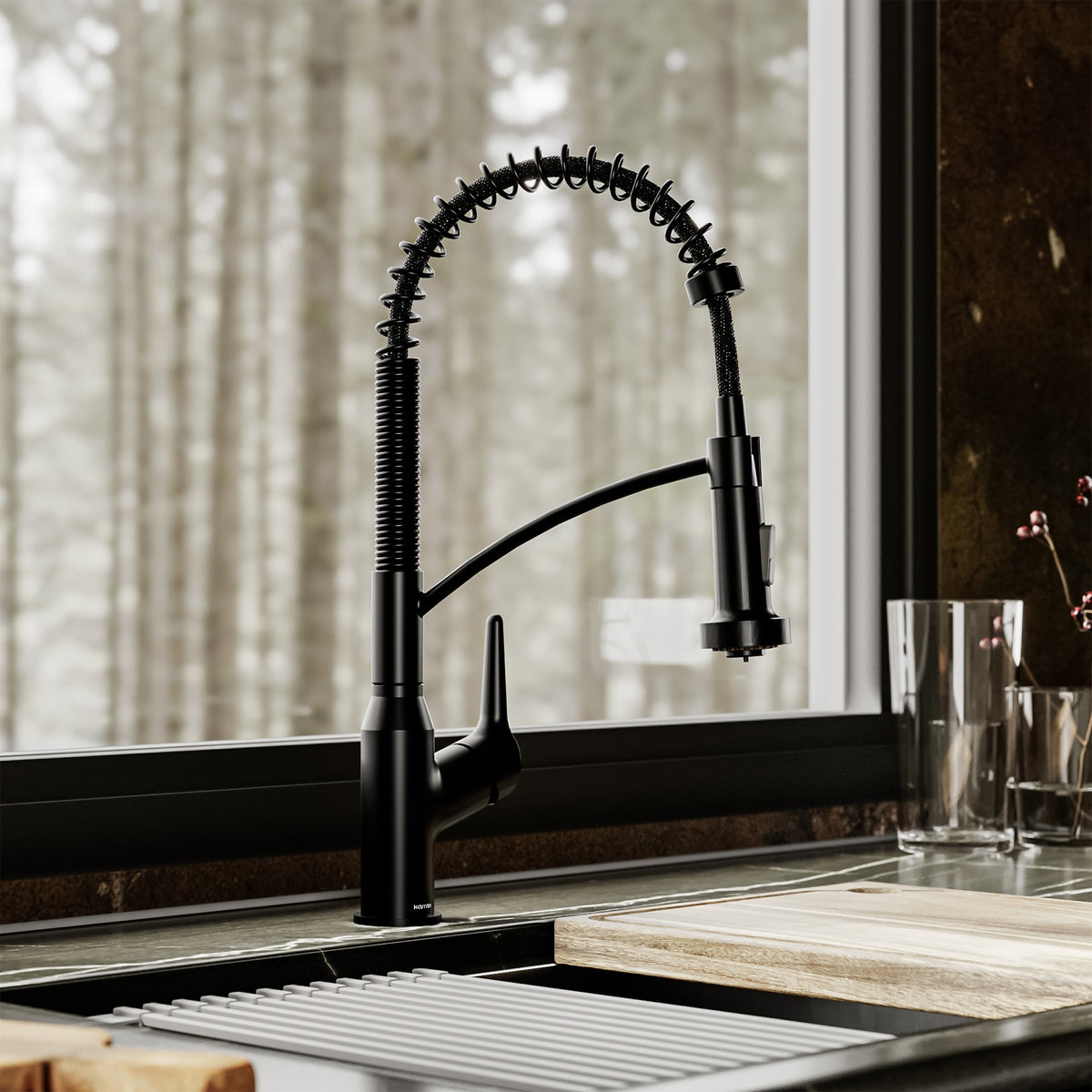Matte Black Scottsdale Faucet 18-5/8"