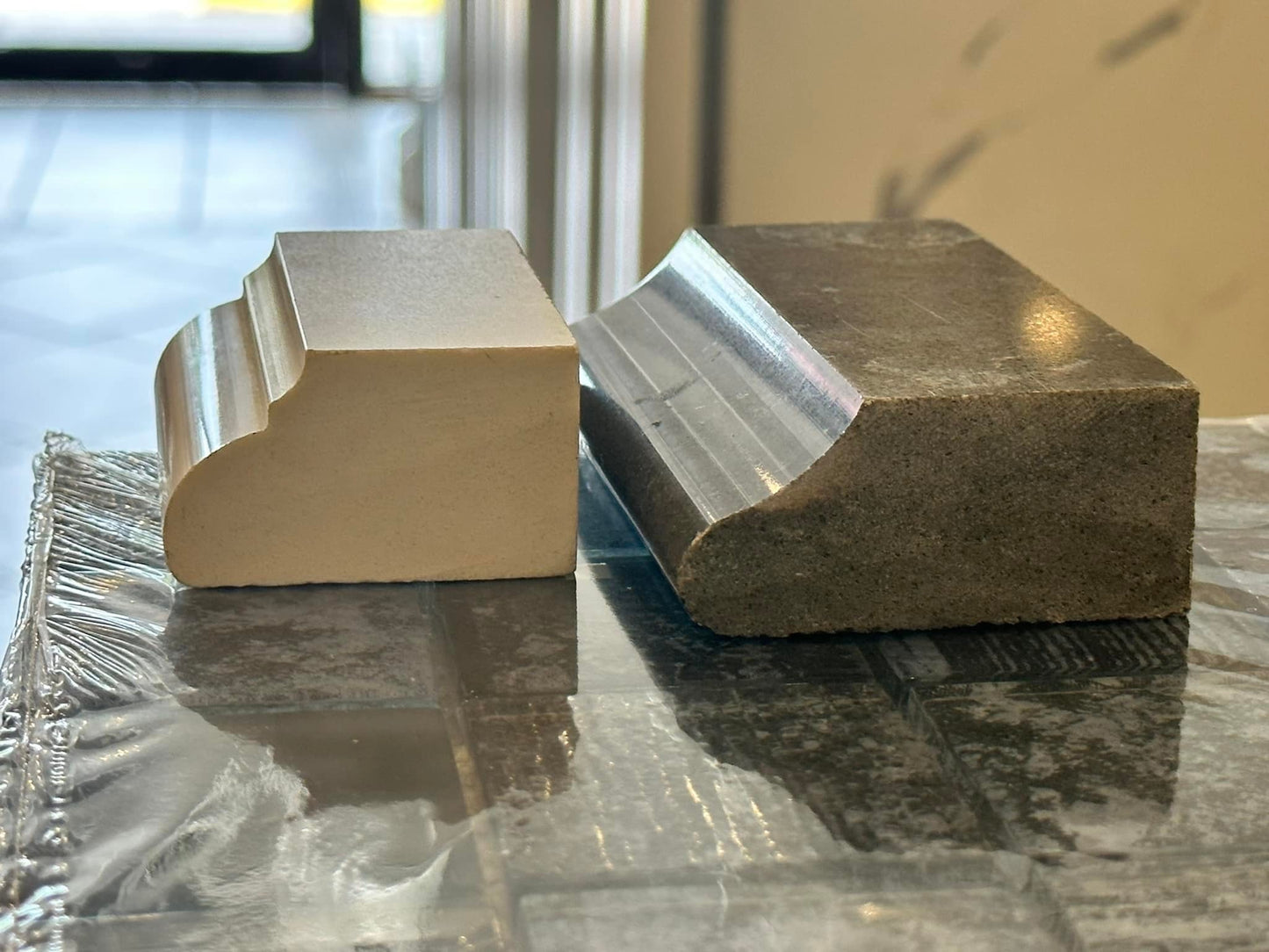 Ogee Edge Detail