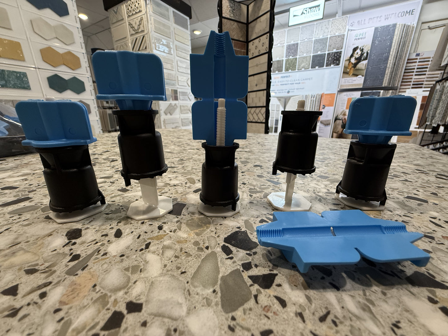 Simple Accurate Leveling System Caps