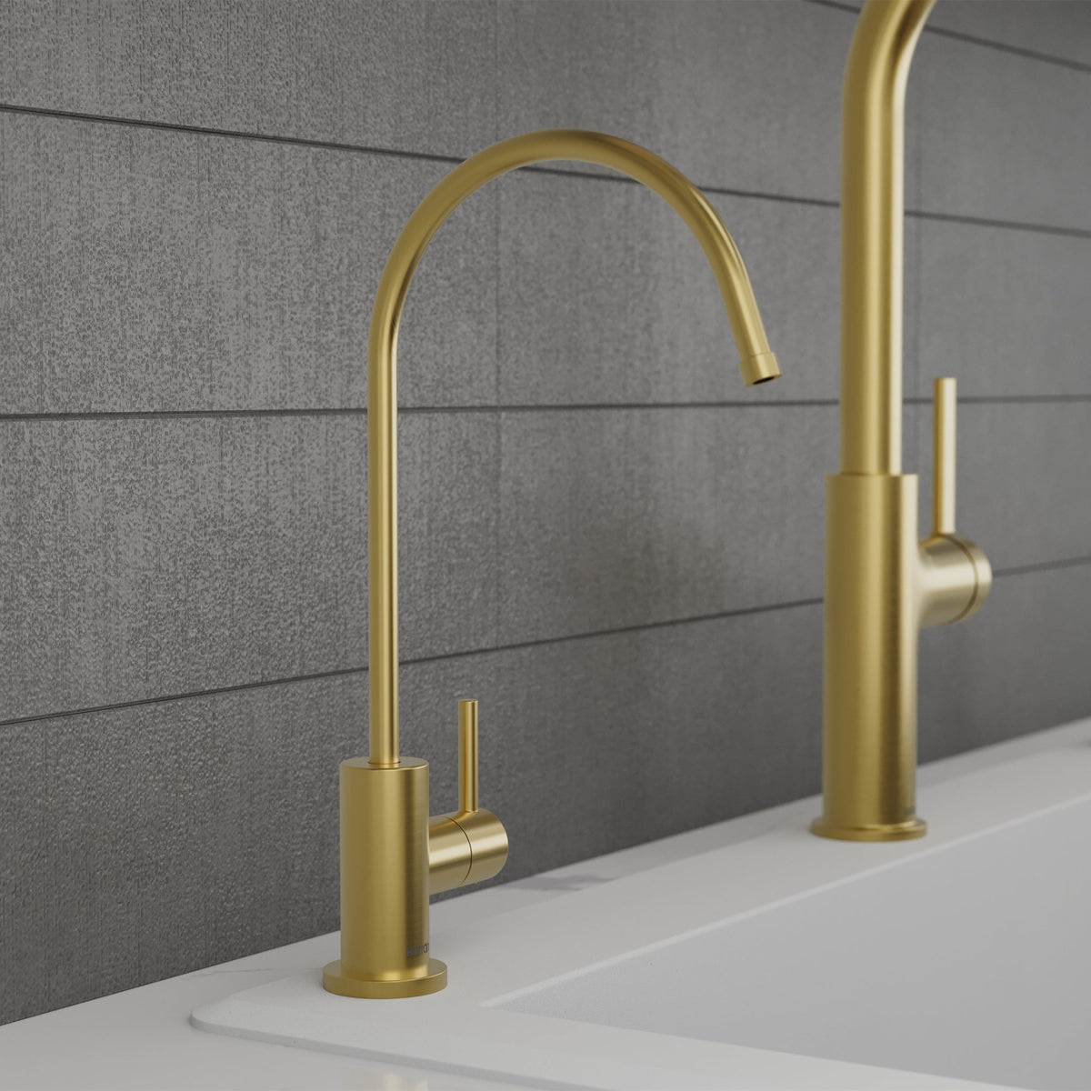 Spot-Free Brushed Gold Kestrel Faucet 11-1/4"
