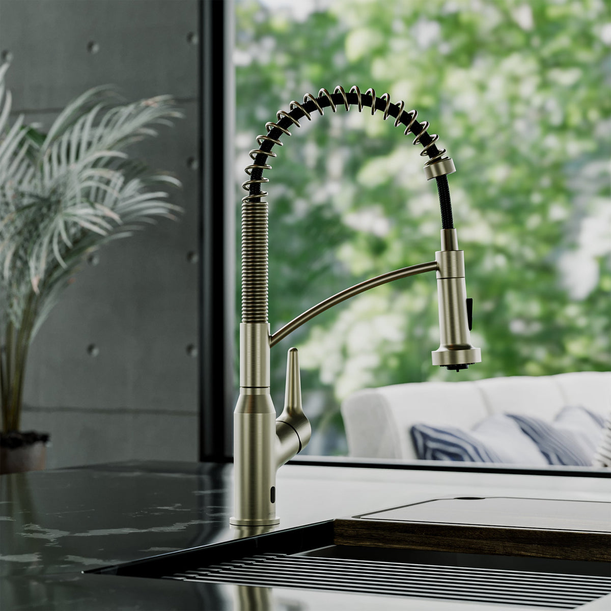 Spot-Free Champagne Bronze Scottsdale Sensor Faucet 18-5/8"