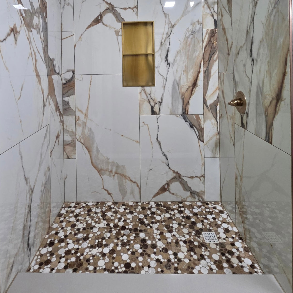 White Brown Mix Circle Mosaic 12x12