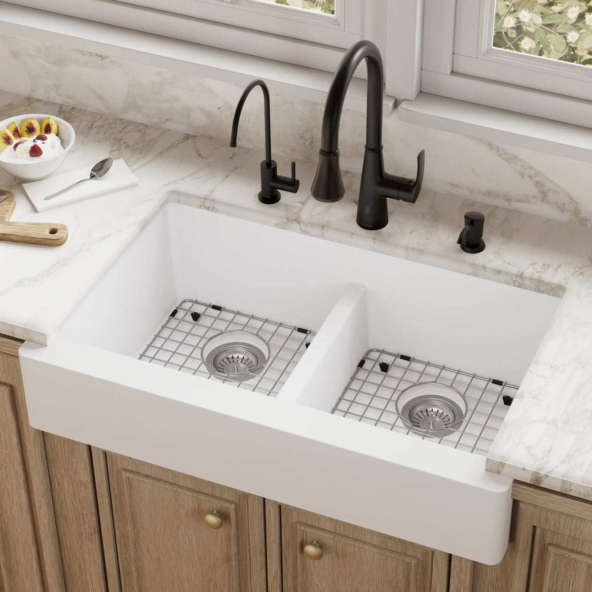 White Retrofit Double Equal Bowl Farmhouse Sink 34"