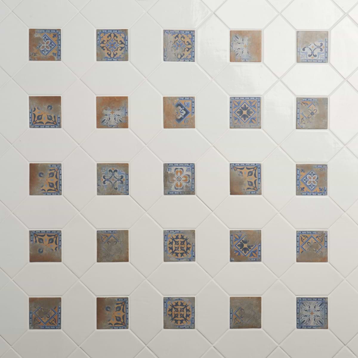 White Picket Medina Multicolor Square (KIT ONLY) 4X8 Polished