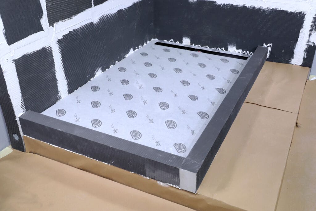 Envelope Linear Drain 48x60