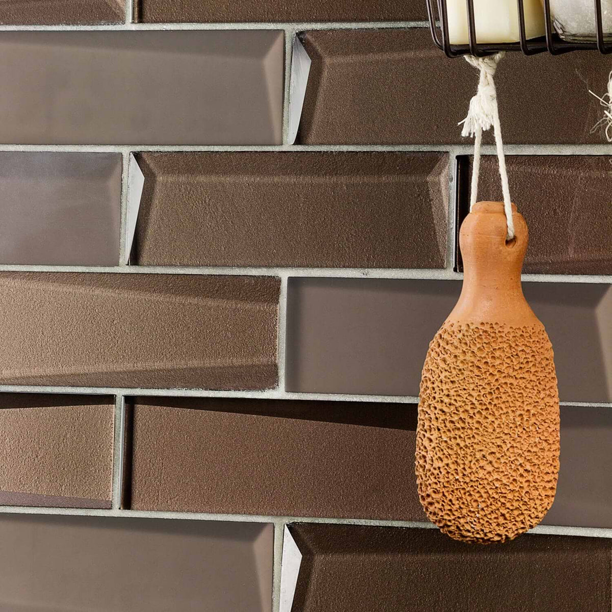 NewBev Bricks Bronze Polished