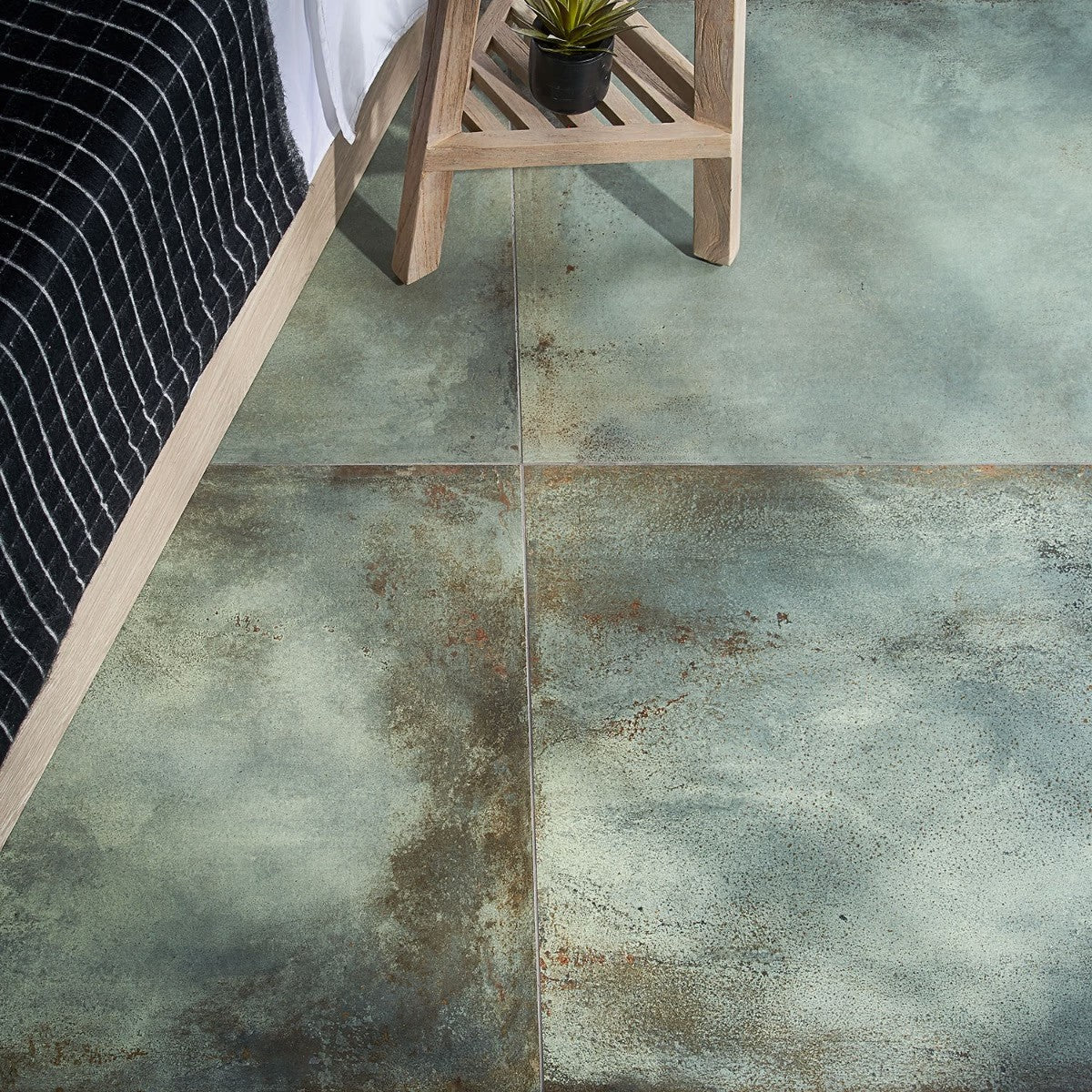 Aquamarine Matte 24x48