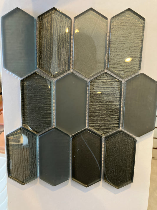Glass 1607