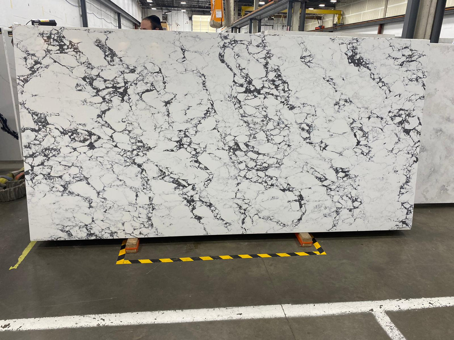 Bianco Arabesque
