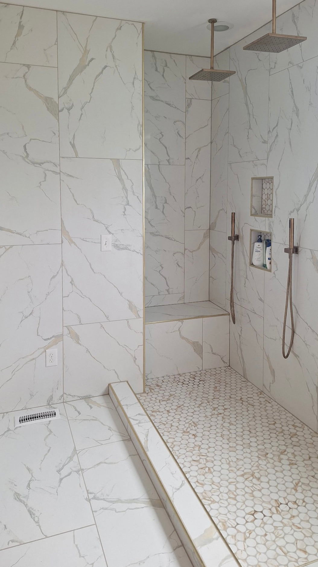 Calacatta 24x48 Special Effect