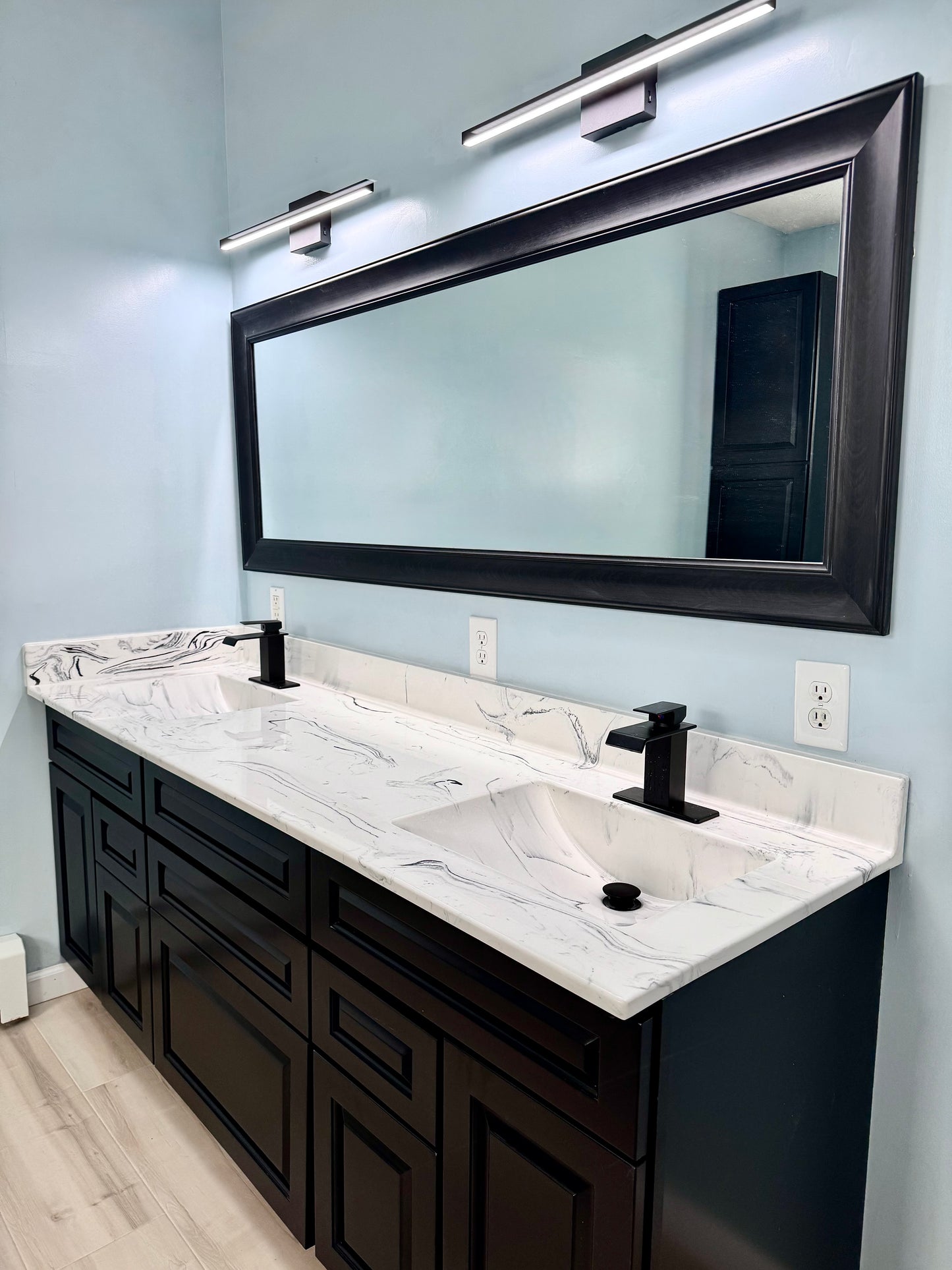 Vanity Black on White 23x72