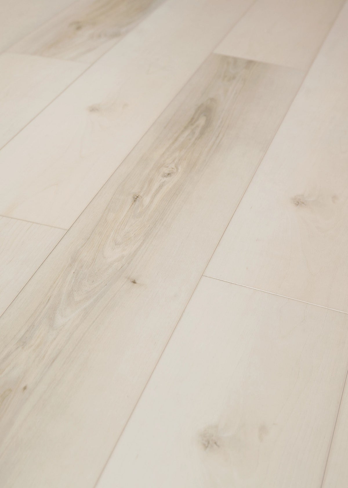 Frosted Maple 7x48