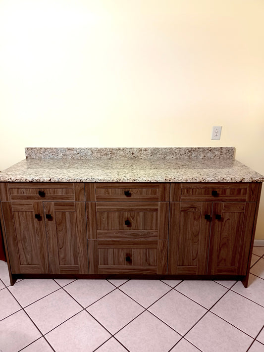 Giallo Ornamental