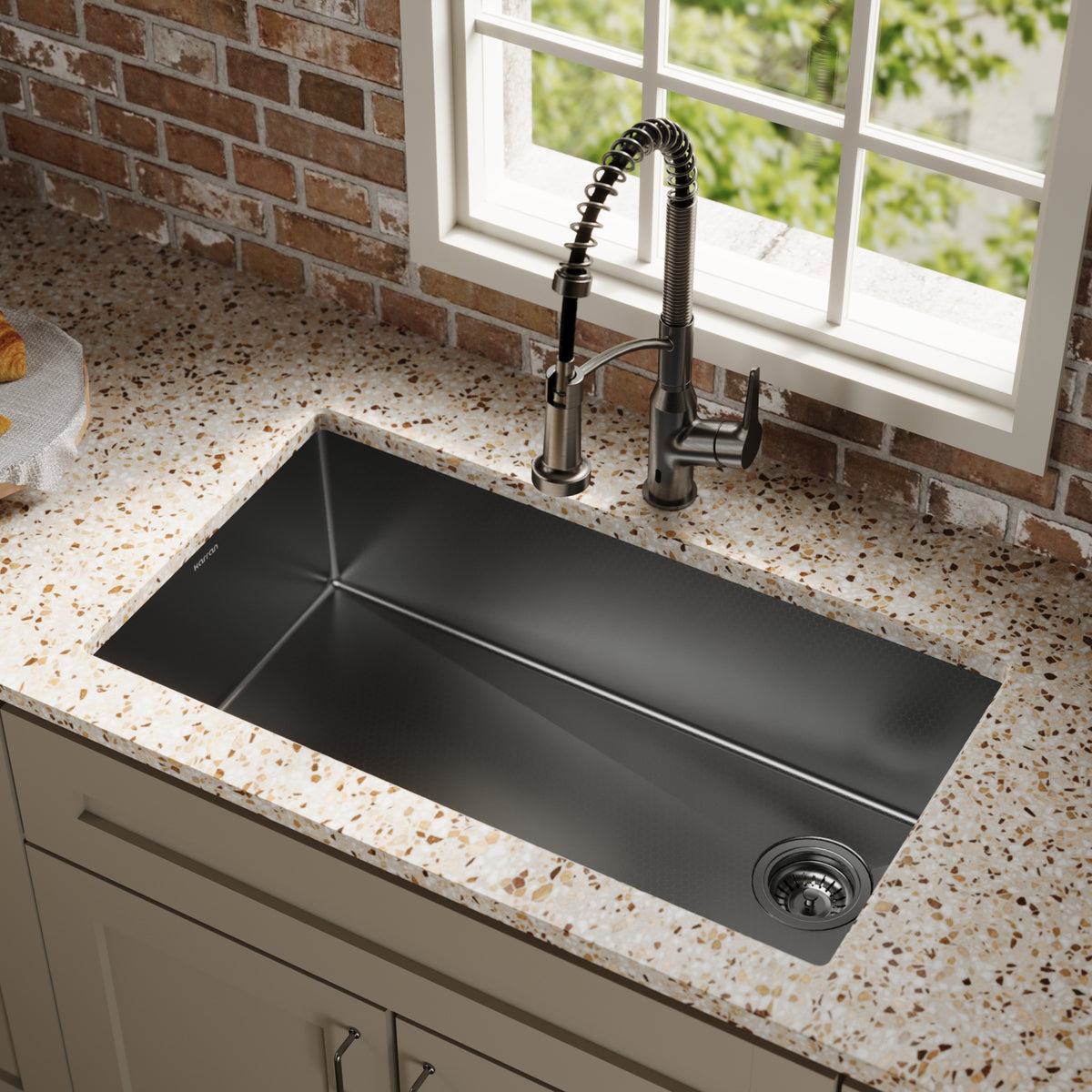 Gunmetal Grey Single Bowl Undermount Sink 32"