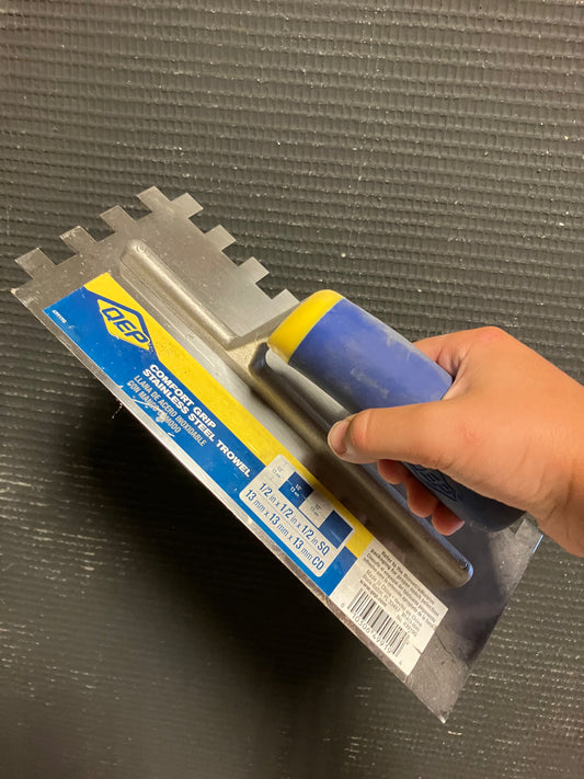 Comfort Grip Trowel 1/2x1/2x1/2