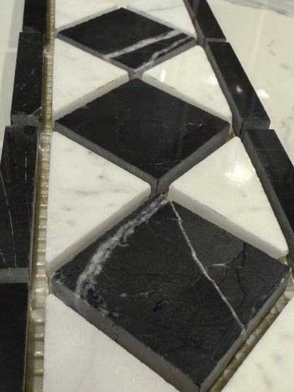 Statuary & Nero Border 4x12 Polished