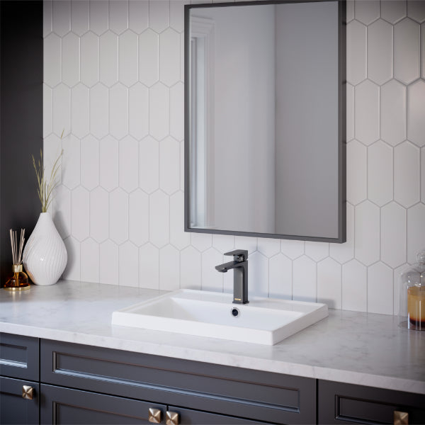Matte Black Venda Single Hole Faucet 6-3/8"