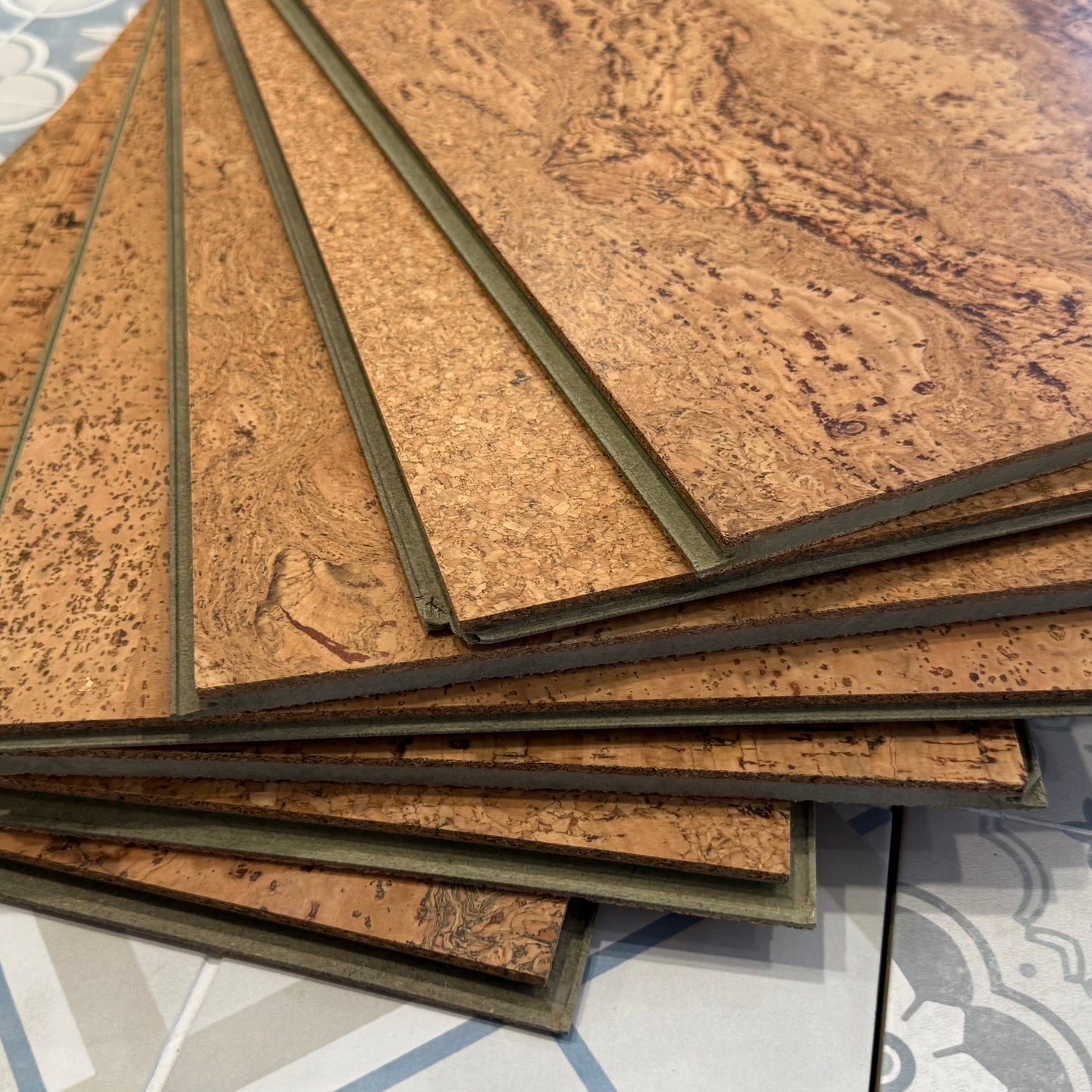 Aphrodite Cork 12x36