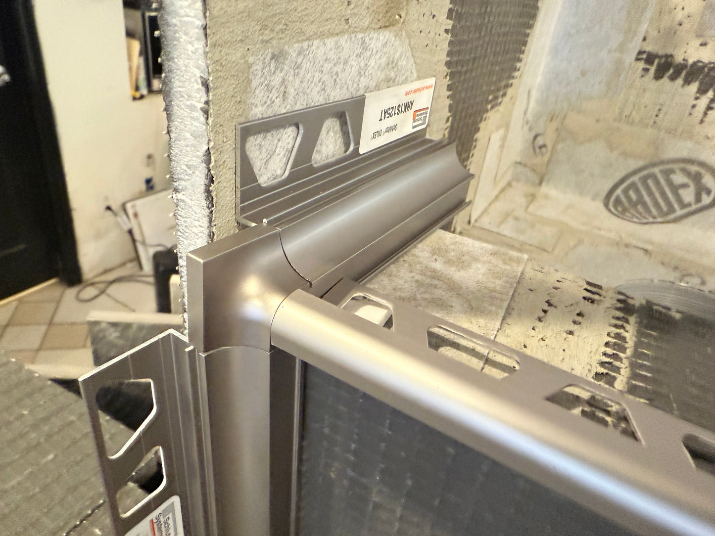 Nickel Thick Trim Outside Corner