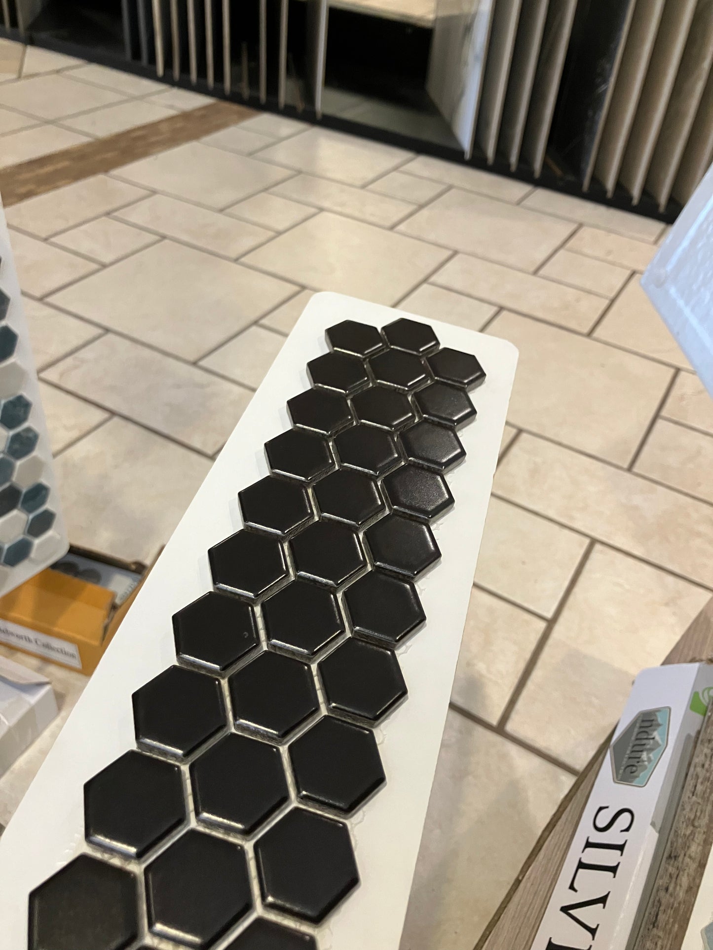 Pitch Raven Hexagon 1x1