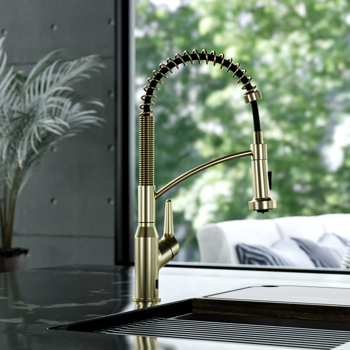 Spot-Free Brushed Gold Scottsdale Sensor Faucet 18-5/8"