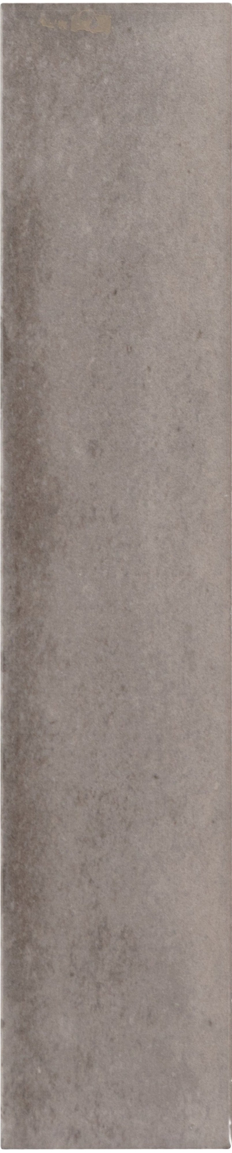Rectangular tile with a textured surface