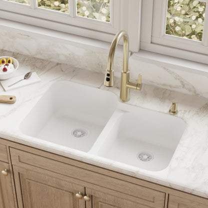 White Large/Small Bowl Seamless Undermount Sink 32-1/2"
