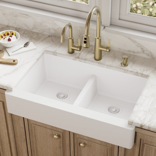 White Retrofit Double Equal Bowl Farmhouse Sink 34"