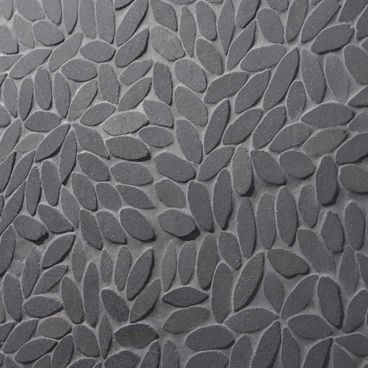 Black Lava Tumbled