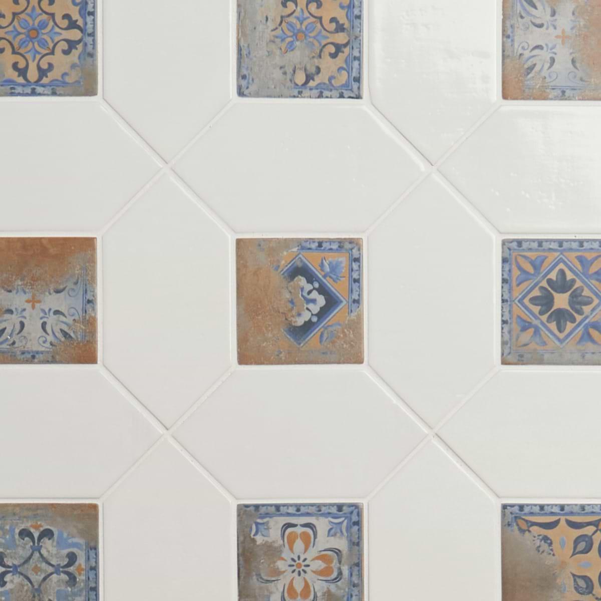 White Picket Medina Multicolor Square (KIT ONLY) 4X8 Polished