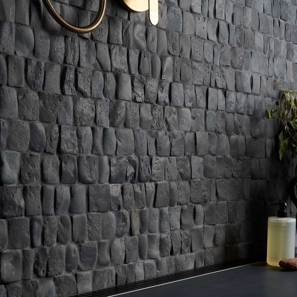 Alor Black Matte