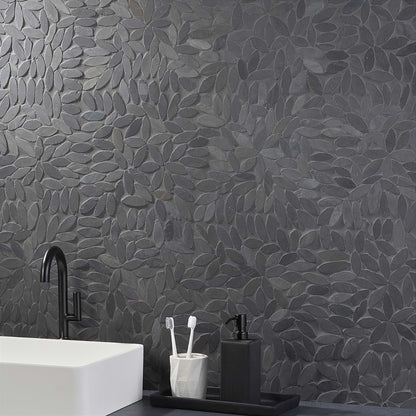 Alor Black Tumbled